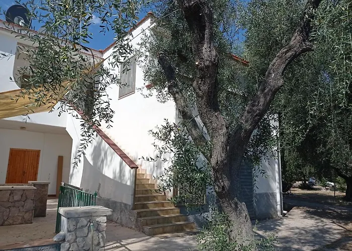 Casa A Piano Piccolo